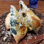 炭や吟蔵 - 帆立と小松菜のクリーム春巻き