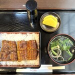 丸円 - うな重(上)４切れ@2910