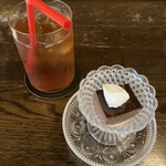珈琲屋 Wacca - ドリンクセット：チョコプリンとアイスティー