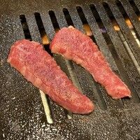 神戸焼肉 金虎 - 
