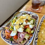 タイピント - アボガドサラダは、タイ料理の口休めに最適解