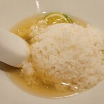 麦と麺助 - しめさ