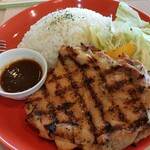 ビッグボーイ - 炭火焼きグリルチキンプレートランチ　869円
