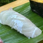 亀庄寿司 - 真鯛