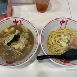 蒙古タンメン中本 - 