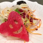 トゥ・ラ・ジョア イズム - 