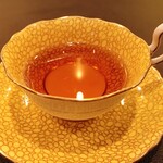 トゥ・ラ・ジョア イズム - 