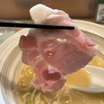 旋 - 低温調理肩ロース　まるで生ハムのよう