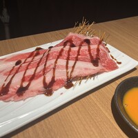 焼肉 にくなべ屋 神戸びいどろ 北野坂店 - 
