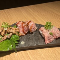 焼肉 にくなべ屋 神戸びいどろ 北野坂店 - 
