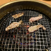 ホルモン焼肉 富や 栄店 - 