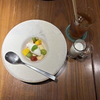 ERUTAN RESTAURANT BAR - 