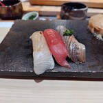 銀座のみこ寿司 - かんぱち、赤身、鯵