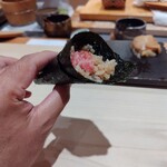 銀座のみこ寿司 - とろ手巻き