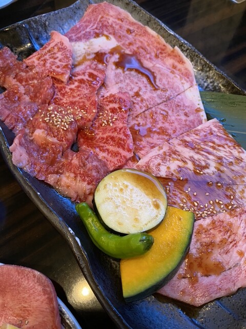 Sumibi Yakiniku Shabushabu Kitazato