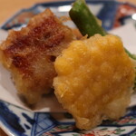 西麻布 うに成 - 鰻と玉蜀黍の天婦羅