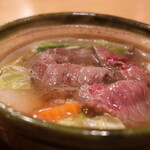 西麻布 うに成 - 岩手牛と春野菜の小鍋仕立て