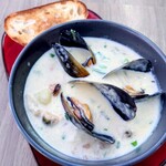 Dundee's Restaurant on the Waterfront - 