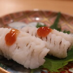 西麻布 うに成 - 鱧の湯引