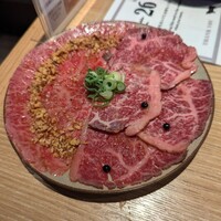 横浜焼肉kintan - 「日本一のサーロインユッケ＆とろける♡イチボハーフサイズ 1280円」