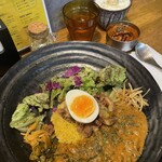 SPICY CURRY 魯珈 - 