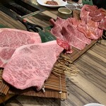 俺の焼肉 銀座4丁目 - 