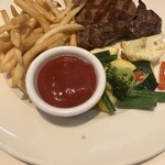 Hy's STEAKHOUSE - 