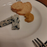 グランディール - スペインの青かびチーズ