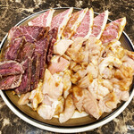 焼肉と地獄辛揚げKara×Kara - 