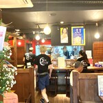 麺酒場 さかのうえ - 貴重な内観写真