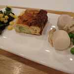 トーコーキッチン - 野菜のキッシュ　副菜二品