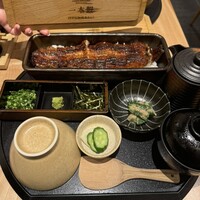 うなぎ四代目菊川 東京駅黒塀横丁店 - 