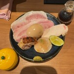 ジャパニーズ ラーメン 五感 - 