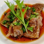 ととや烏賊煎 - 牛すじ（660円、肉がデカイ）