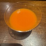 坐 - 赤パプリカの冷製スープ