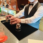 奇術の店 スタンドバー西岡 - 