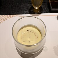 鉄板焼き 太縁 - 冷製コーンのスープ