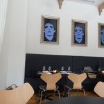 ラ・ボンヌターブル - この絵は時間が経つと変わります