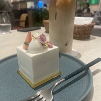 アニヴェルセル カフェ - 