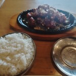 明洞亭 - ピリ辛唐揚げ