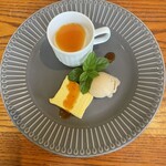 プントミーノ - Bデザート、オレンジムースがまたおいしい