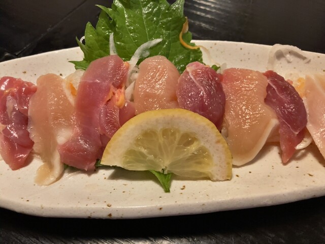 Amazon.co.jp: K&K 缶つまプレミアム 鹿児島県産 赤鶏さつま炭火