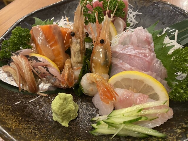 こごみ - 本八戸（居酒屋）の写真