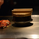 喜瀬 - 鉄板の上で小釜炊き