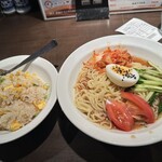 上海華龍 - 【2024.7.23(火)】日替わりランチ①（キムチ冷麺＋五目チャーハン） 900円→800円