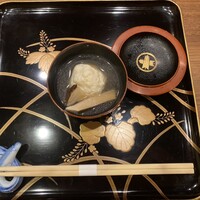 あなごと日本酒 なかむら - <お椀> あなごのしんじょ松茸のお椀物