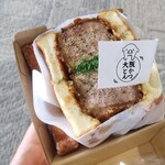 日本一分厚いカツサンド 大阪とんかつ - 