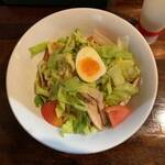 ラグマンニセンジュウヨン - 冷製サラダらぐまん醤油味　¥950