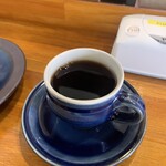 おやつと珈琲 TSUI - コーヒーはストリングスさん。カップは湯町窯