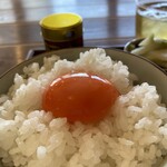 ミハラ キッチン - 鮭カマのおにぎりが完売してたので、こちらにしました。
